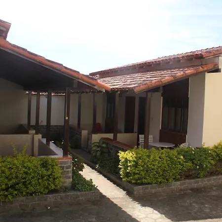 Hotel Pousada Chalé do Coqueiral-2